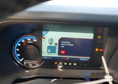 2024 Ford Bronco Outer Banks z USA, uszkodzony, nr VIN 1FMEE8BP3RLA09699